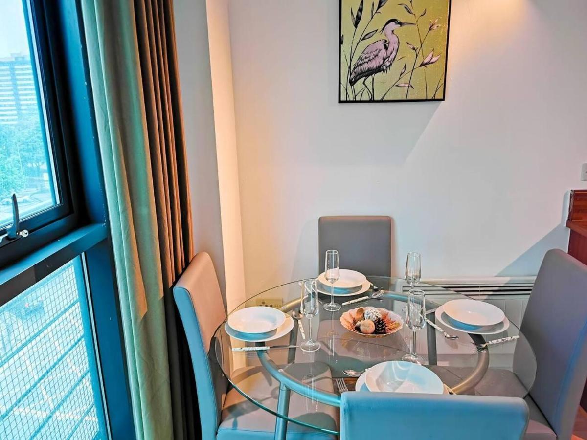 2-Bed Apartment Near City Centre 曼彻斯特 外观 照片