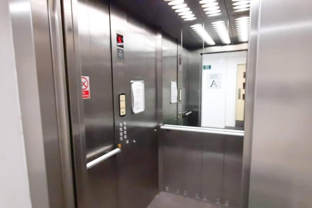 2-Bed Apartment Near City Centre 曼彻斯特 外观 照片
