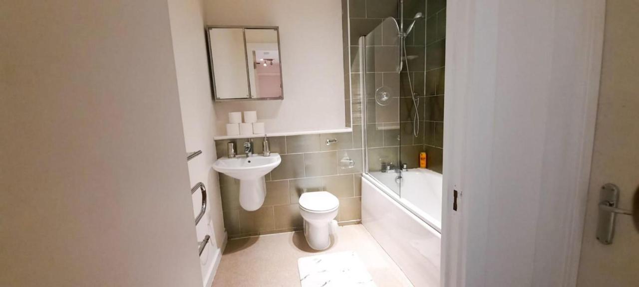 2-Bed Apartment Near City Centre 曼彻斯特 外观 照片