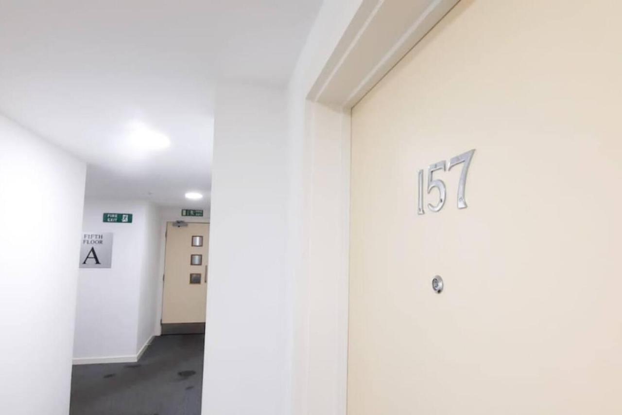 2-Bed Apartment Near City Centre 曼彻斯特 外观 照片