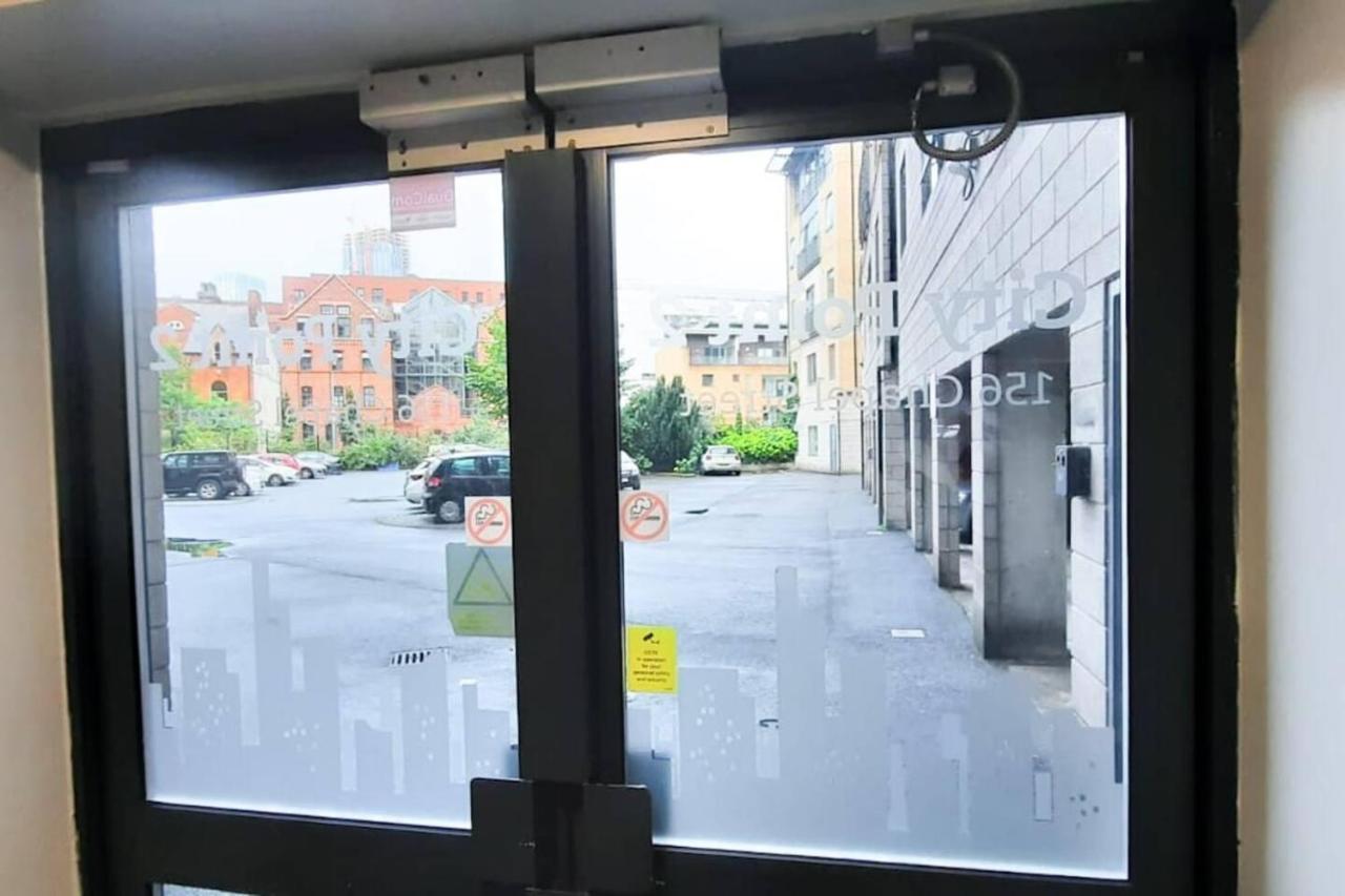 2-Bed Apartment Near City Centre 曼彻斯特 外观 照片